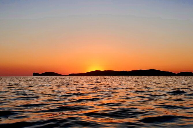 6 hours sailing tour with audio guides and typical Sardinian cuisine - A Sardinian meal served while you anchor