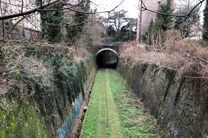A Self-Guided Audio Tour Around Parc Montsouris - The Roman aqueduct remains