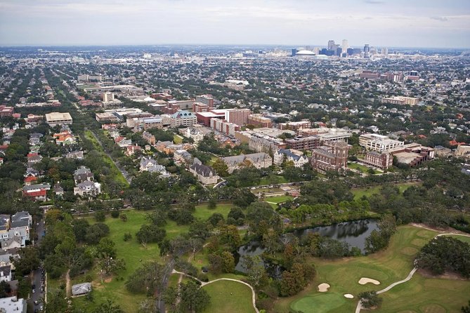 A Walk in the Park: City Park New Orleans Audio Tour - Key points at a glance