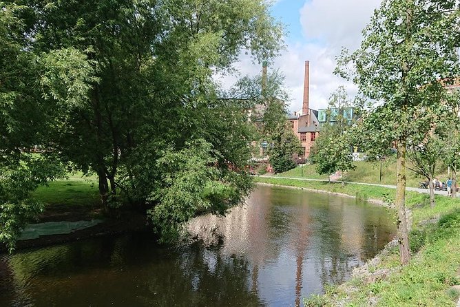 Akerselva River Meander: A Self-Guided Audio Tour - Mathallen and nearby food options