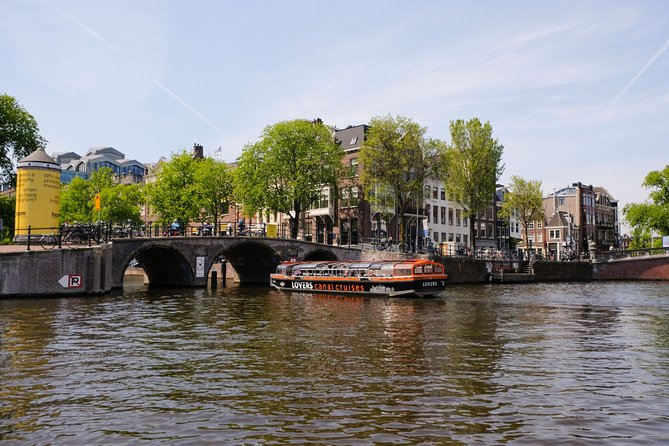Amsterdam 1h Canal Cruise by Semi-Open Boat with Audio Guide - The Magere Brug and the city’s bridges