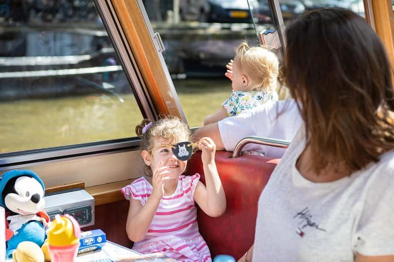 Amsterdam: 75 Minute City Canal Cruise with Audio Guide - Centraal Station, the IJ River, and new Amsterdam