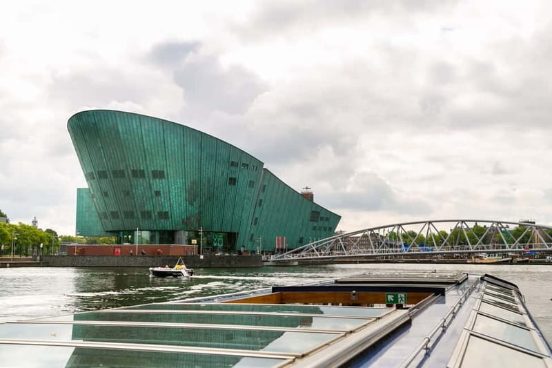 Amsterdam: 75 Minute City Canal Cruise with Audio Guide - Museum Quarter and Amsterdam’s major sights