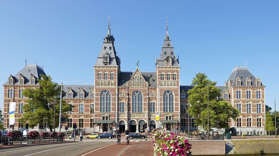 Amsterdam Audioguide - TravelMate app for your smartphone - How to use the app during a full day