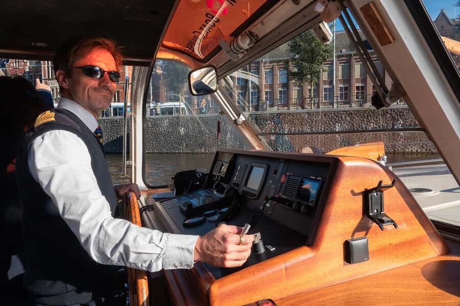 Amsterdam: Canal Cruise with Live Commentary & Audio Guide - The Amstel and the famous Skinny Bridge