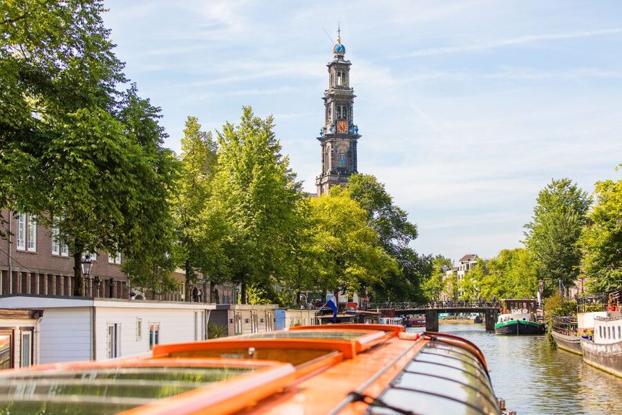 Amsterdam: City Centre Canal Cruise including Audioguide - What you see along the one-hour route