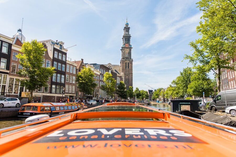 Amsterdam: City Centre Canal Cruise including Audioguide - Is $17 a fair price?