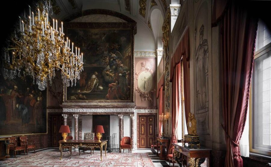 Amsterdam: Royal Palace Entry Ticket + Audio guide - Who will enjoy this palace most?