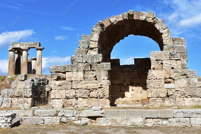Ancient Corinth: Self-Guided Audiovisual Tour with 3D Models - Acrocorinth and the final view