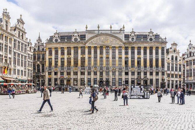 Antwerp: City Walk with Audio Guide in 7 Languages on your Phone - Antwerp on foot, with your phone in charge