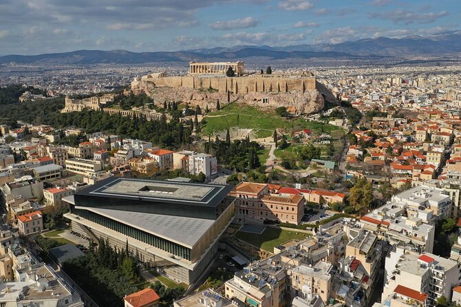 Athens Acropolis Museum Reserved Entry Ticket and Audio Tour - The difference between the museum and the Acropolis site