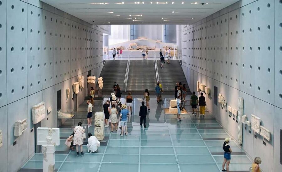 Athens: Acropolis Museum Reserved Entry Ticket & Audio Tour - Arriving at Dionysiou Areopagitou 15