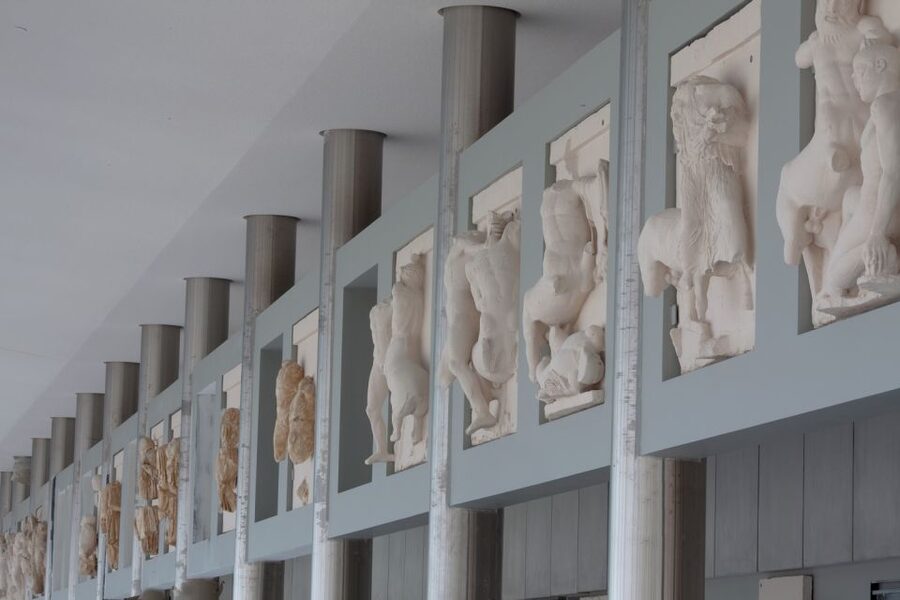 Athens: Acropolis Museum Ticket with optional Audio Guide - Opening hours and the best time to go