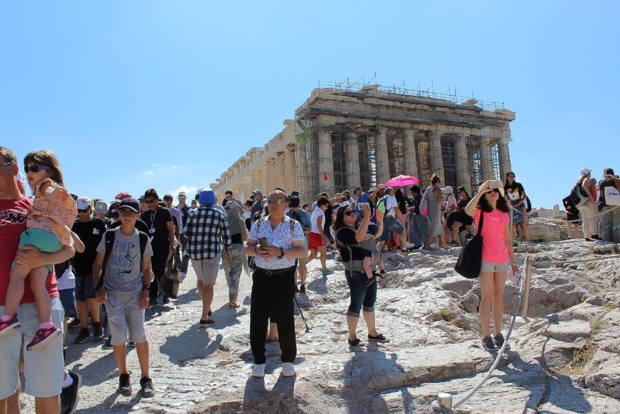 Athens: Acropolis Ticket with Multilingual Audio Guide - What the Clio Muse audio guide does well
