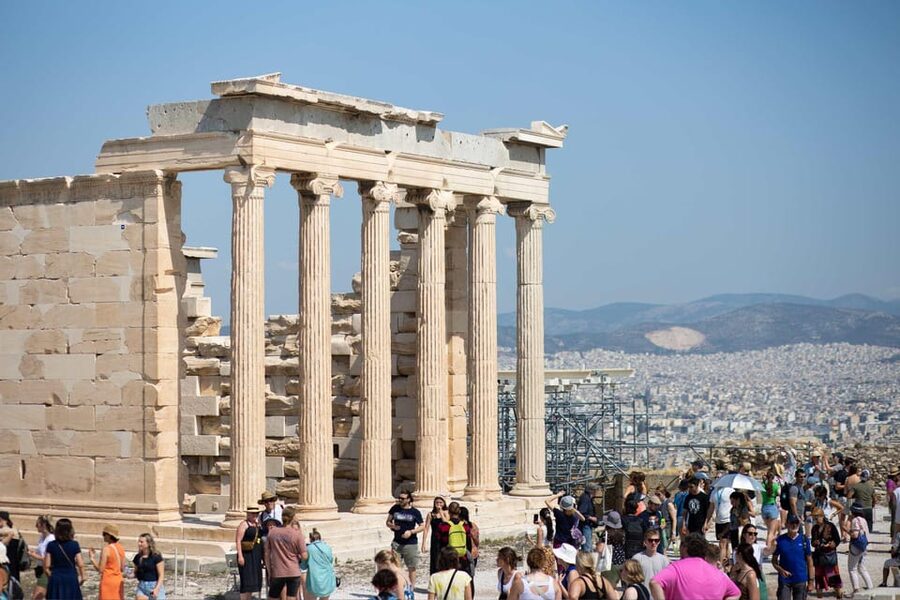 Athens: Hop-On-Hop-Off & Acropolis & Acropolis Mus.& 3 audio - How the three audio tours change the experience