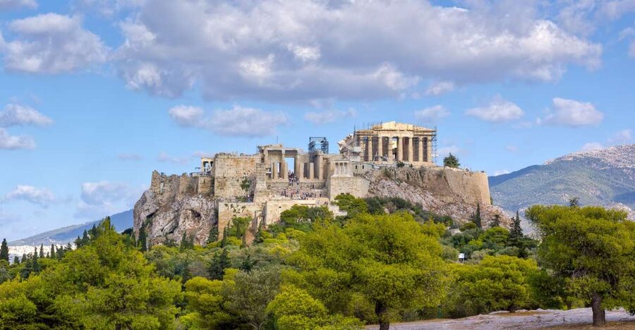 Athens: Plaka to Acropolis Smartphone Audio Tour - Starting among Plaka’s lanes