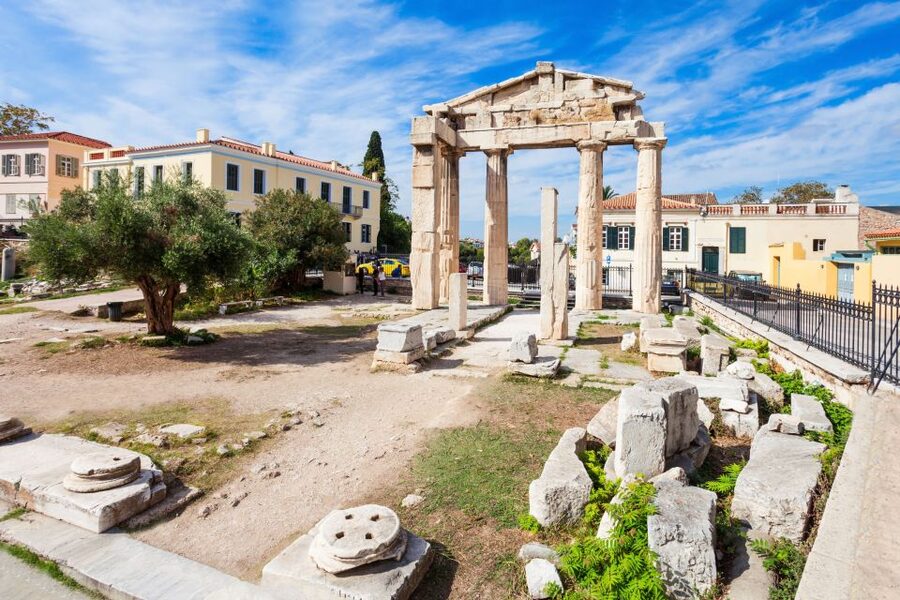 Athens: Plaka to Acropolis Smartphone Audio Tour - Who should choose this Plaka to Acropolis route?