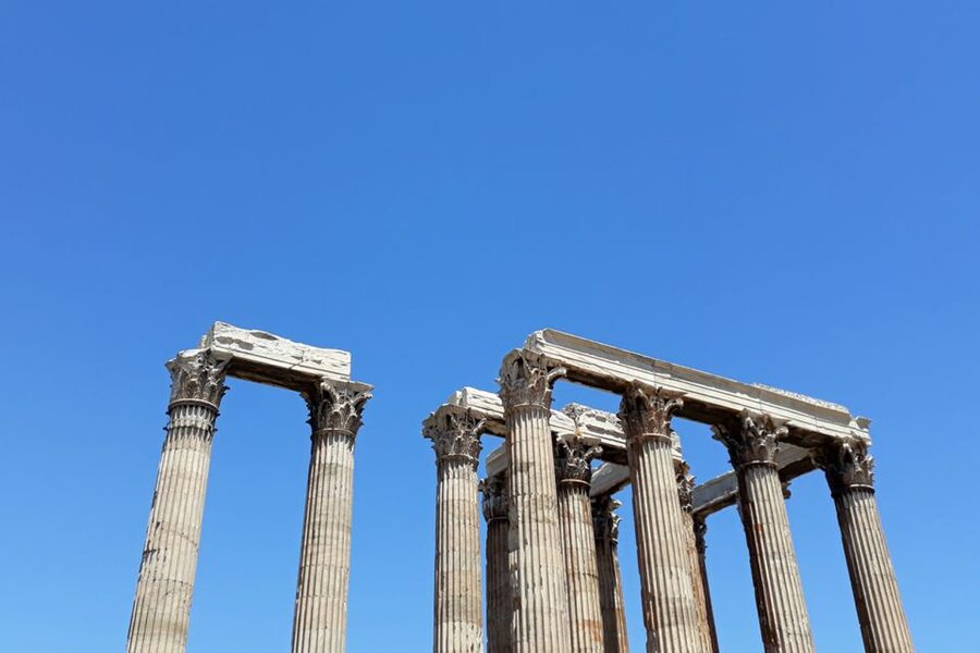 Athens: Temple of Olympian Zeus Ticket and Audio Tour - Theseus, bloodshed, and the city’s legendary beginnings