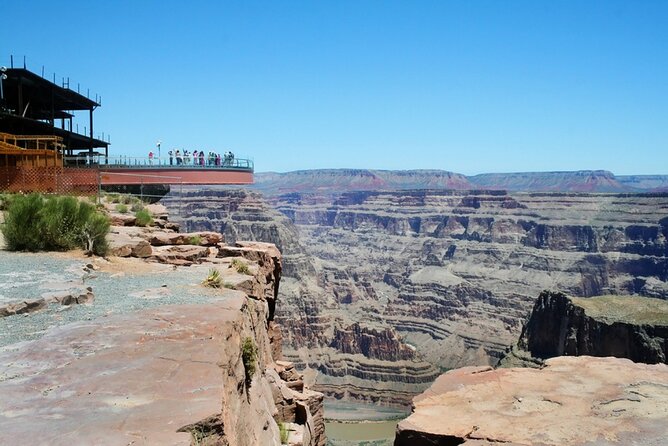 Audio Driving Tour: Grand Canyon West, Hoover Dam Red Rock Canyon - Guano Point and Eagle Point
