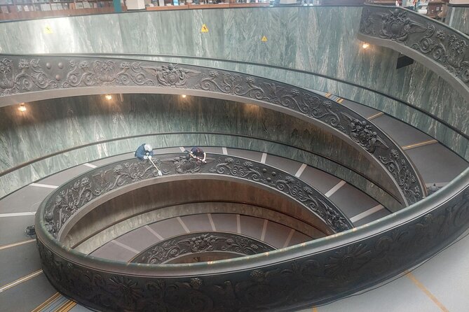 Audio guide in Vatican Museums and Sistine Chapel - What this Vatican experience really offers