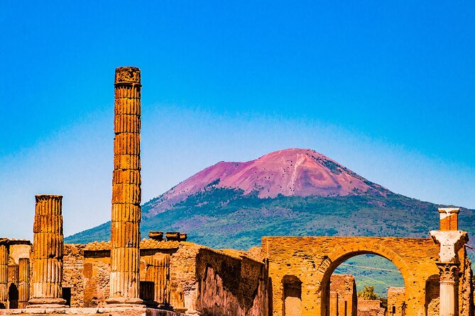 Audio guide of Naples in the Smartphone App - Key points about the Naples TravelMate guide