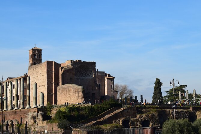 Audio Guided Tour of Colosseum, Forum, Palatine - What you are really buying for $46.54