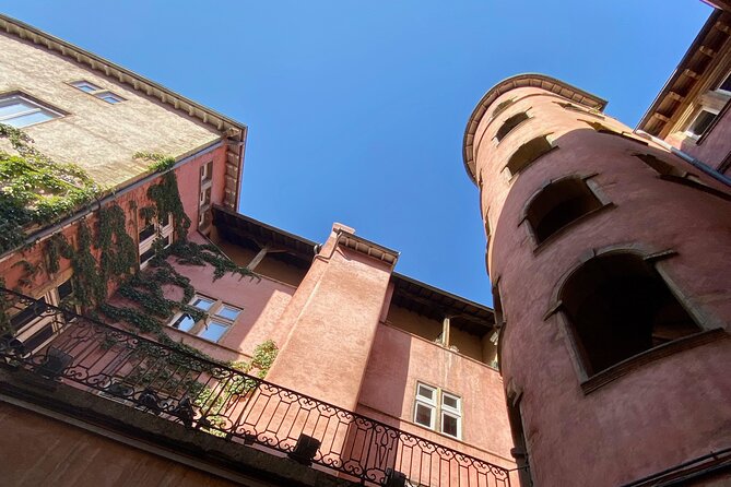Audio-guided tour of Old Lyon - Guignol at Gadagne