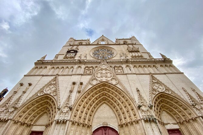 Audio-guided tour of Old Lyon - Cinema, miniatures, and the Alien Queen