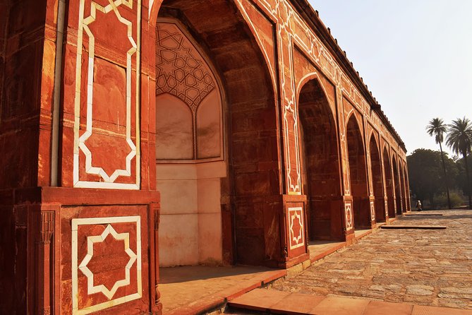 Audio Guided Walk of Humayun's Tomb & Nizammudin Basti, Delhi on HopOn India App - How the HopOn India audio format works