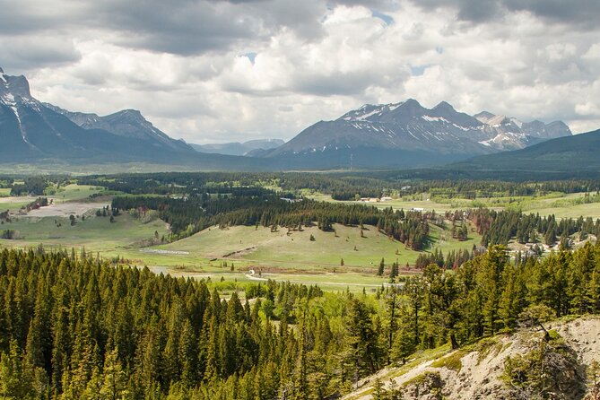 Audio Tour for Self-Guided Drives in Waterton National Park - Waterton viewpoints and the best use of the app