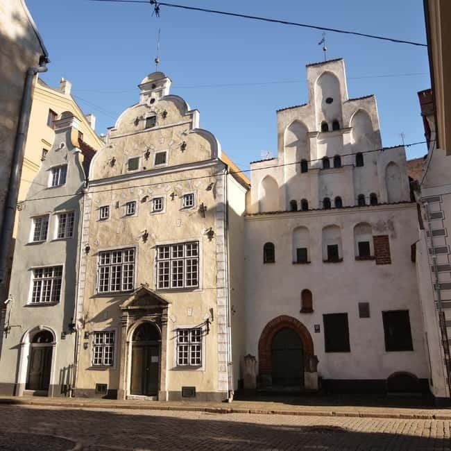 Audio Tour of Riga Old Town - Beginning at the Statue of Roland