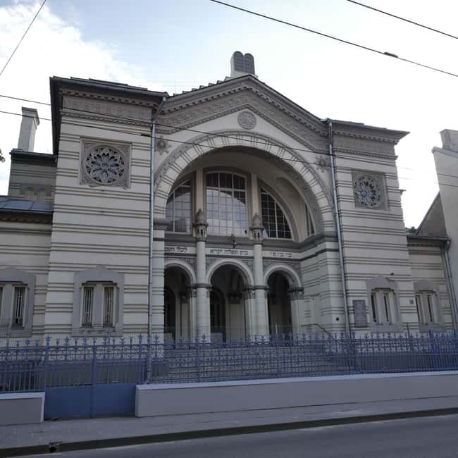 Audio Tour of Vilnius Old Town Core and the South Part 2in1 - Starting at the Monument to Grand Duke Gediminas