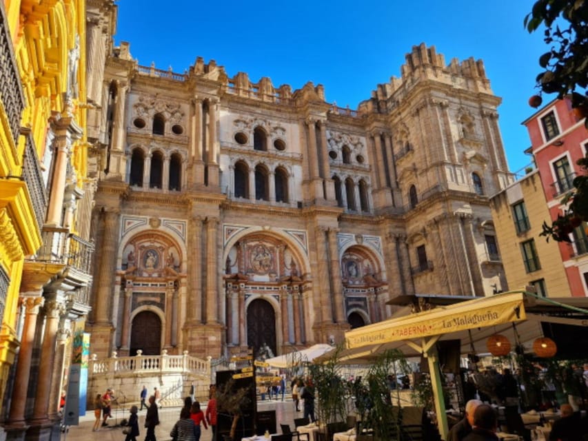 Audioguide City Walk Malaga for cruises (German & English) - Should you book the Malaga audio walk?