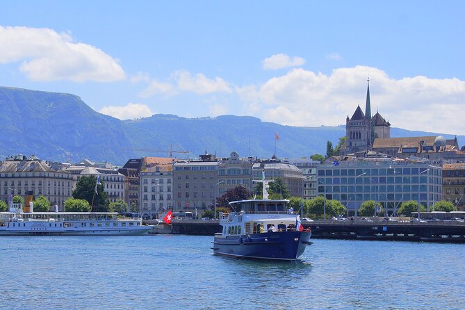 Audioguided sightseeing cruise of Geneva - How the CGN Tours audio guide works