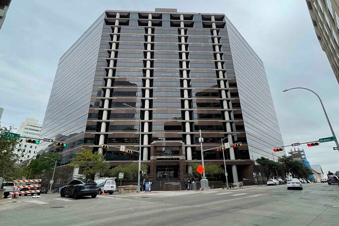 Austin's Famous Ghosts Smartphone Guided Audio App Walking Tour - The Paramount Theatre and a Century of Performers