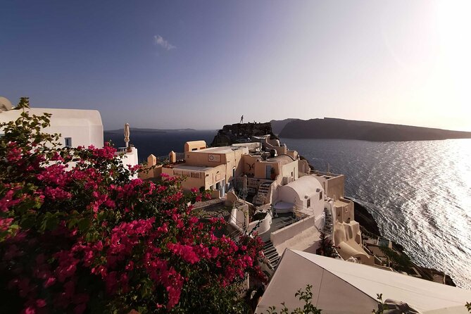 Authentic Santorini: A Self-Guided Audio Tour of Oia - Why Oia works better with a route