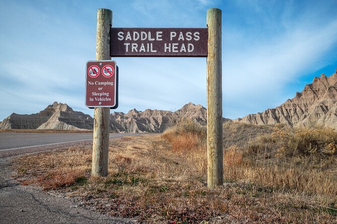 Badlands National Park Self-Guided Driving Audio Tour - Three trails for three very different walks