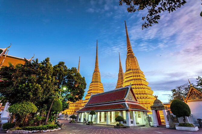 Bangkok Self-Guided Audio Tour - Art in two very different settings