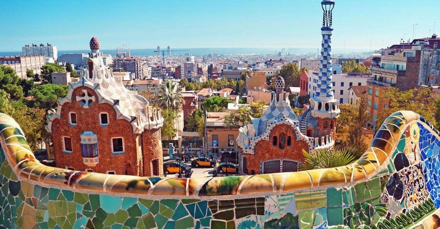 Barcelona Audioguide - TravelMate app for your smartphone - The Gothic Quarter, Plaça del Rei, and Plaça Sant Jaume