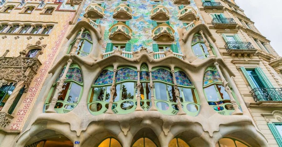 Barcelona: Casa Batlló Entry with Self-Audioguide Tour - The rooms: Gaudí’s ideas in daily life