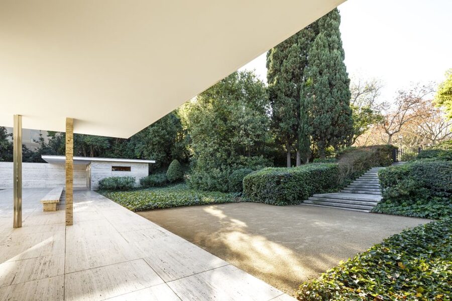 Barcelona: Mies van der Rohe Pavilion Ticket and Audio Guide - A practical way to fit it into your day