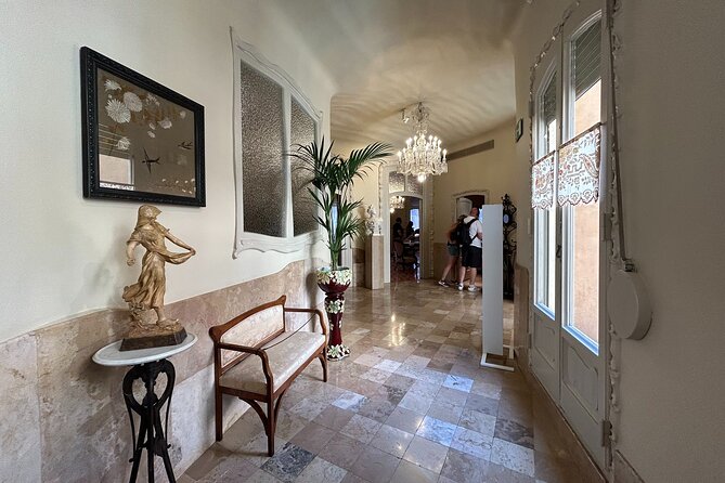 Barcelona: Reserved Entrance to Casa Mila (La Pedrera) with Audio - How long should you allow for Casa Mila?