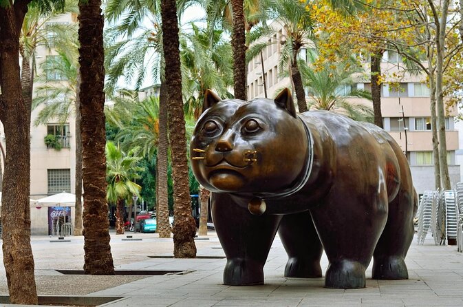 Barcelona's El Raval and the Gothic Quarter: A Self-Guided Audio Tour - From Font de Canaletes into El Raval