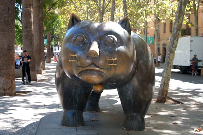 Barcelona's El Raval and the Gothic Quarter: A Self-Guided Audio Tour - Who will get the most from this walk