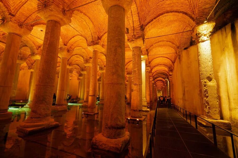 Basilica Cistern Guided Tour & Blue Mosque Audio Guide - Timing, comfort, and access