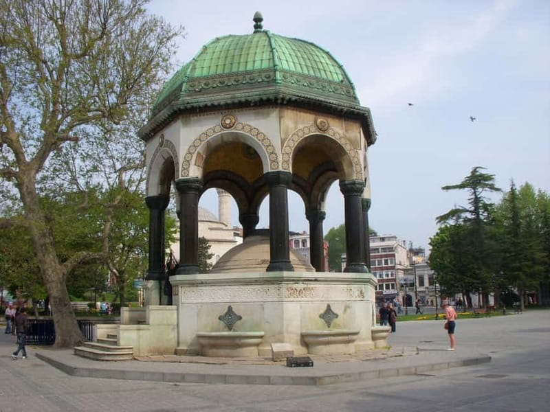 Basilica Cistern& Hagia Sophia Audio Guided Tour w/Tickets - Who will get the most from it