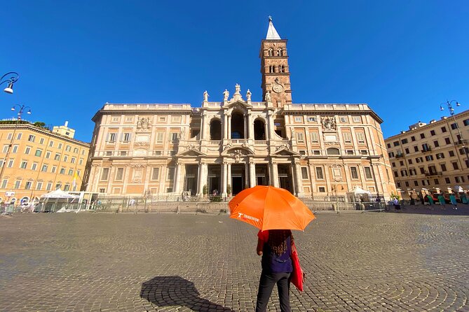 Basilica of Saint Mary Major Audioguide and Optional Add-Ons - Inside the basilica, look up first