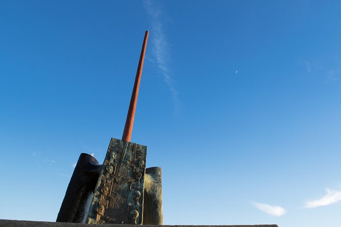 Baton Rouge Historic Downtown Self-Guided Audio Walking Tour - Finding the Red Stick at Riverfront Plaza