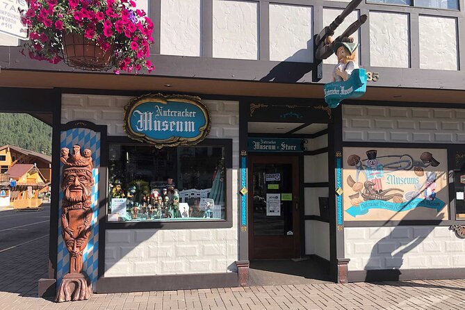 Beaches, Bites and Bavaria in Leavenworth: A Self-Guided Audio Tour - Waterfront Park is the route’s weather test