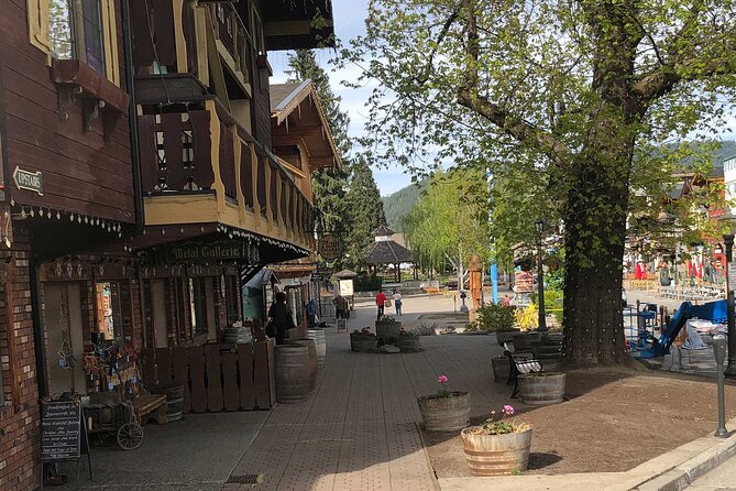 Beaches, Bites and Bavaria in Leavenworth: A Self-Guided Audio Tour - München Haus keeps the German theme grounded in food